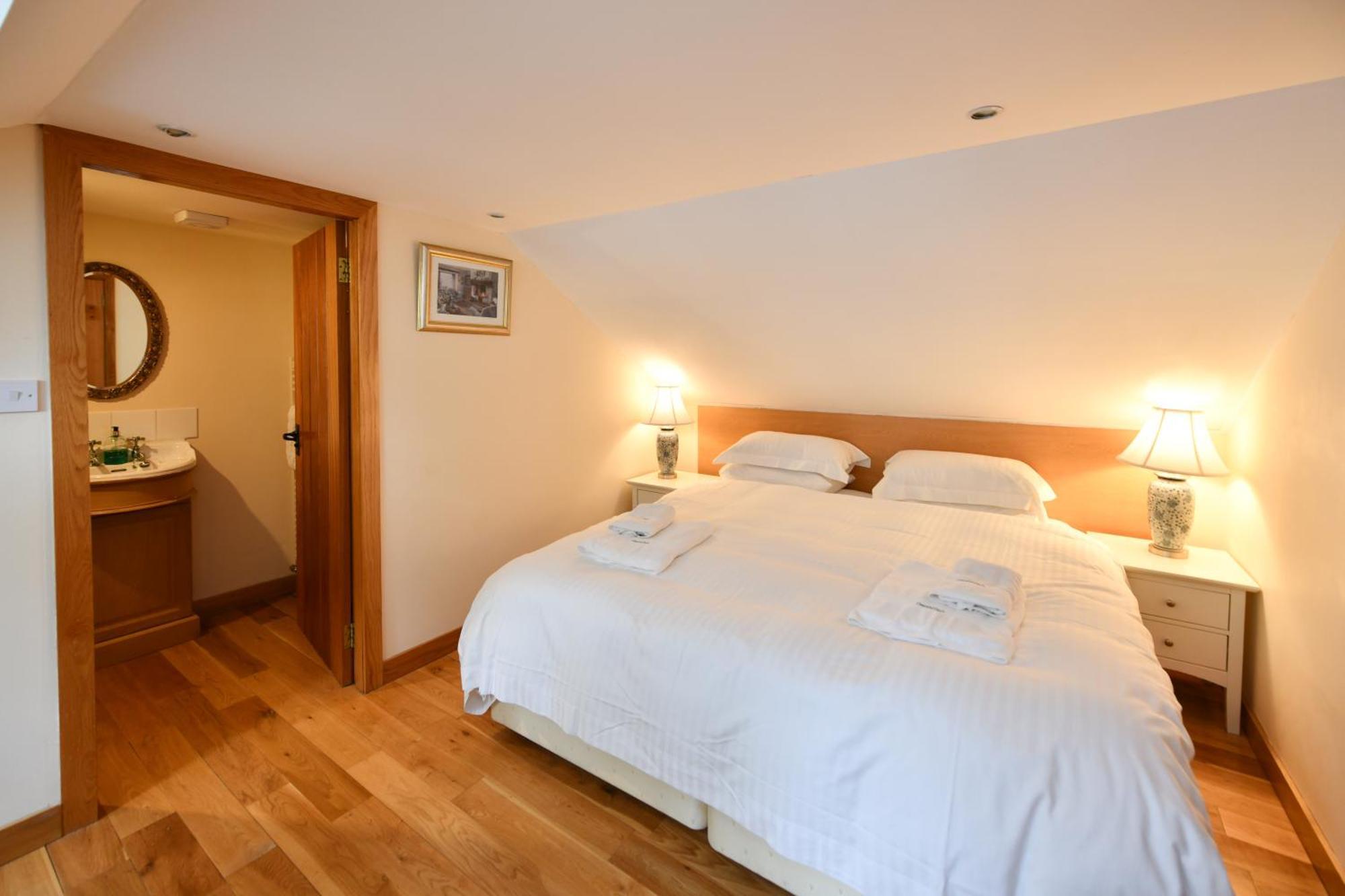 Cloncaird Castle Estate Cottages Maybole Esterno foto