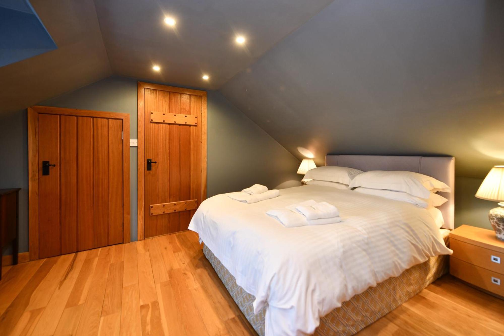 Cloncaird Castle Estate Cottages Maybole Esterno foto