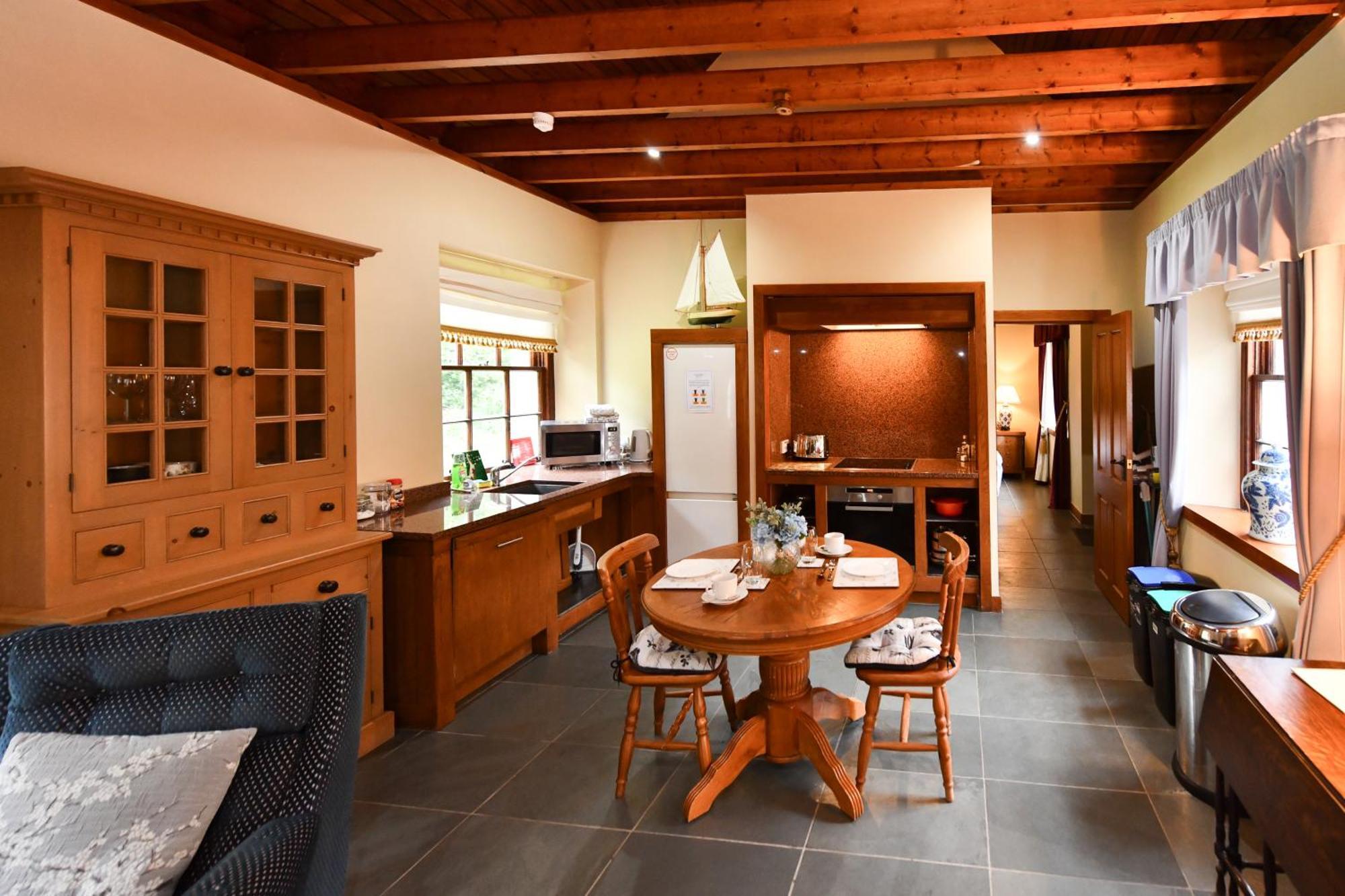 Cloncaird Castle Estate Cottages Maybole Esterno foto